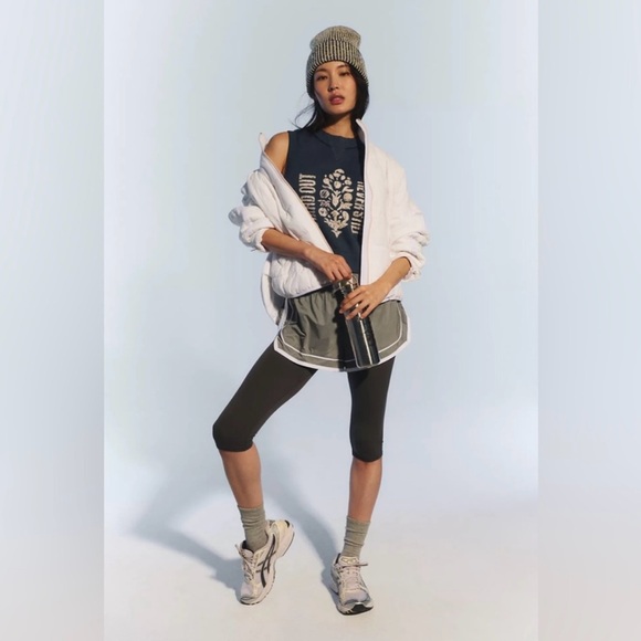 NWT Free People Movement Intercept Tank Logo in Indigo Size XL - Picture 4 of 10